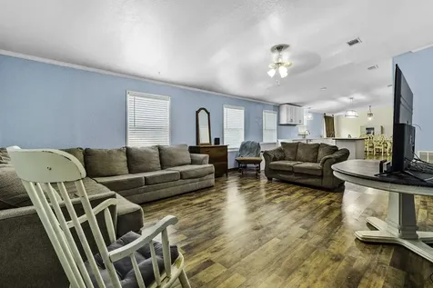 375 White Oak Cove Onalaska TX 77360