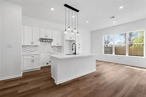 7938 Kenton Street Houston TX 77028