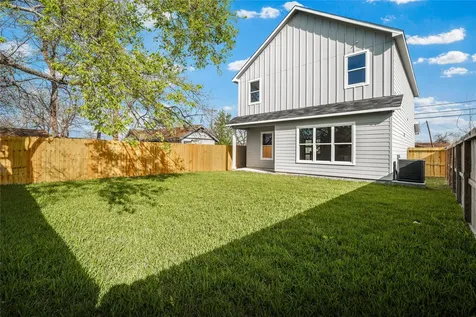 7938 Kenton Street Houston TX 77028