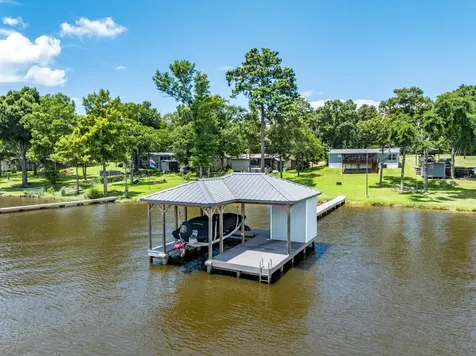 21516 Water Ridge Road Chandler TX 75758