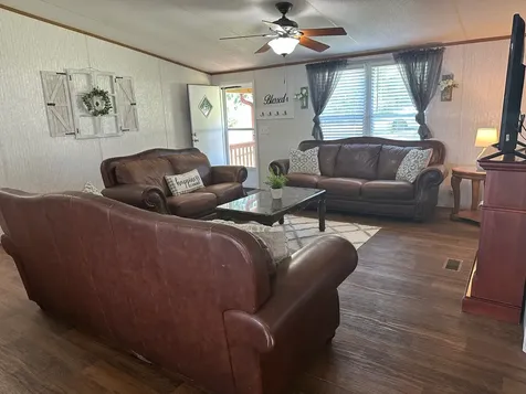 21516 Water Ridge Road Chandler TX 75758