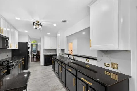15807 Sonoma Park Drive Houston TX 77049