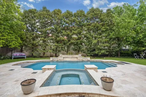 1110 Longmont Place Court Houston TX 77056