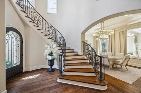 1110 Longmont Place Court Houston TX 77056