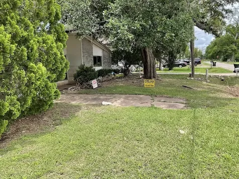 1517 Columbine Street Wharton TX 77488