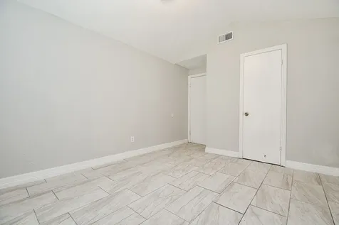 5811 Greencraig Drive Houston TX 77035