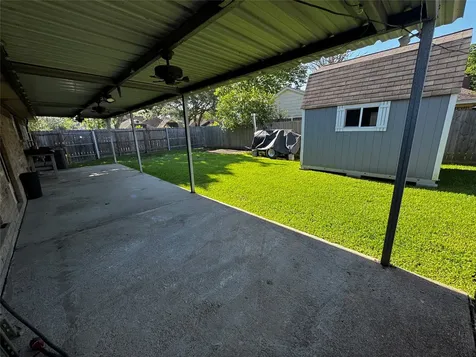 9914 El Chaco Street Baytown TX 77521