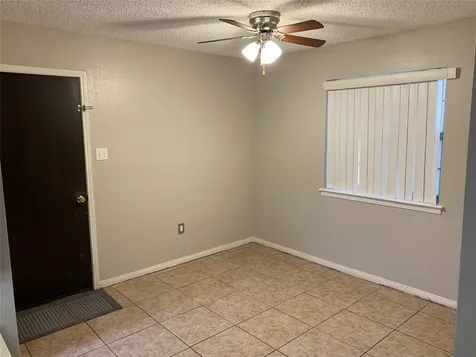 9914 El Chaco Street Baytown TX 77521