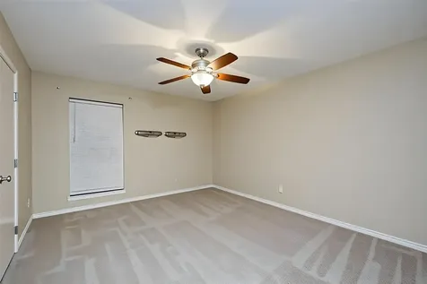 14703 Barryknoll Lane 18 Houston TX 77079