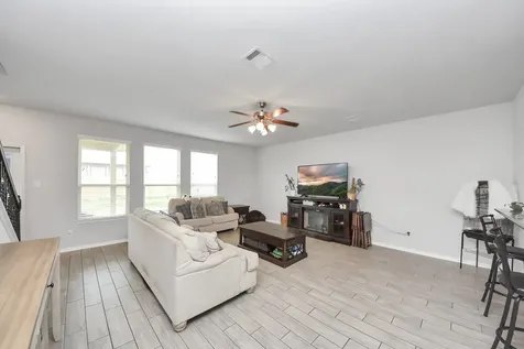 11111 Grape Hyacinth Lane Houston TX 77044