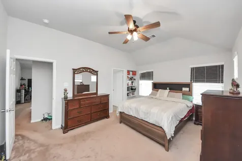 11111 Grape Hyacinth Lane Houston TX 77044