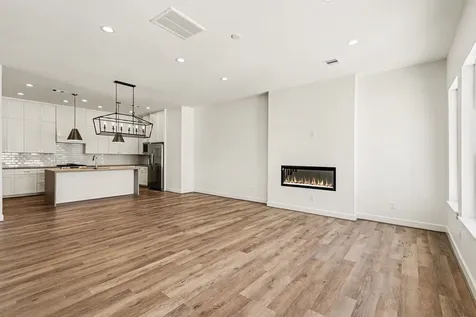 1216 Wycliffe Drive Houston TX 77043