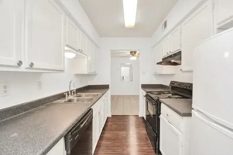 7400 Bellerive Drive 1505 Houston TX 77036