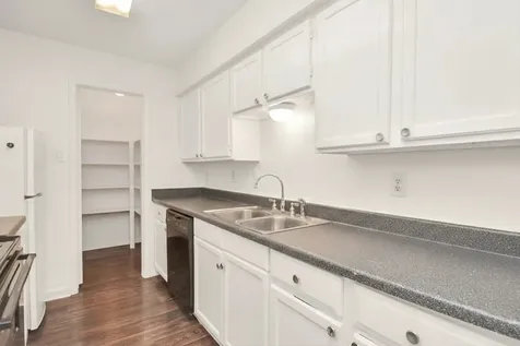 7400 Bellerive Drive 1505 Houston TX 77036