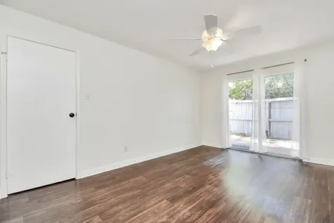 7400 Bellerive Drive 1505 Houston TX 77036