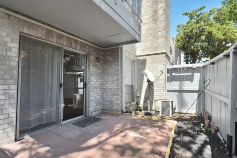 7400 Bellerive Drive 1505 Houston TX 77036