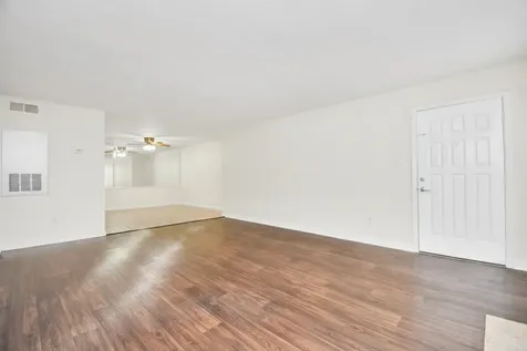 7400 Bellerive Drive 1505 Houston TX 77036