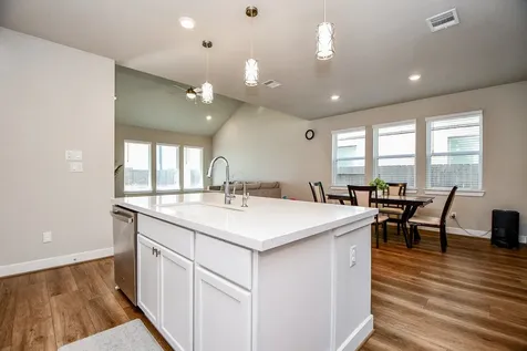 8310 Magnolia Bay Court Richmond TX 77407