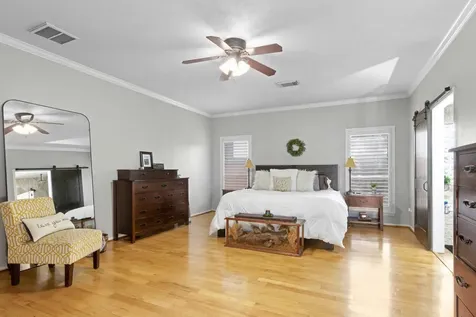 4311 Green Tree Court Pasadena TX 77505