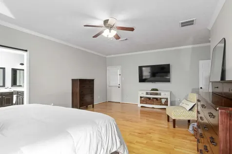 4311 Green Tree Court Pasadena TX 77505