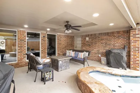 4311 Green Tree Court Pasadena TX 77505