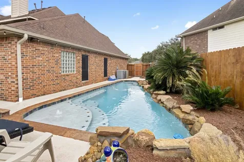 4311 Green Tree Court Pasadena TX 77505