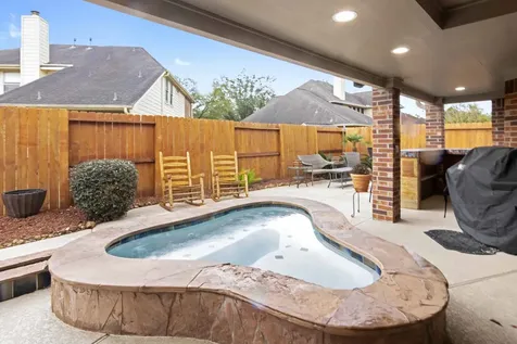 4311 Green Tree Court Pasadena TX 77505