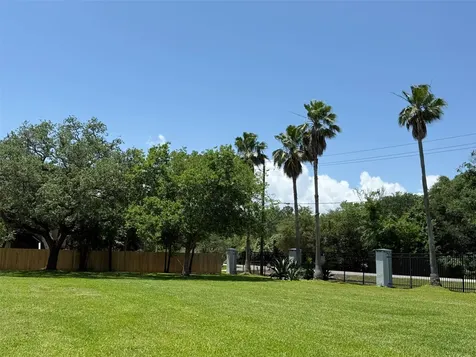 0 Bay Vista Drive Seabrook TX 77586