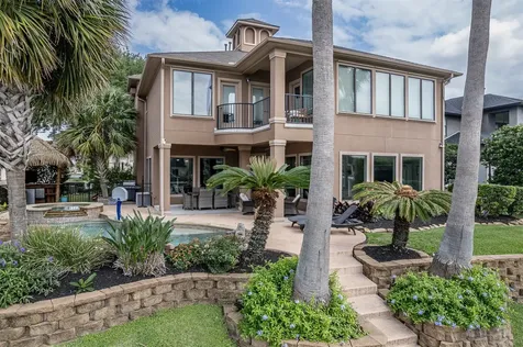 2938 N Island Drive Seabrook TX 77586