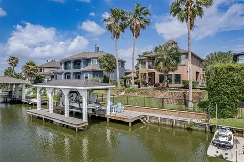 2938 N Island Drive Seabrook TX 77586
