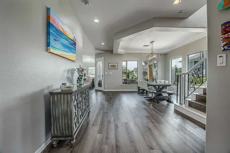 2938 N Island Drive Seabrook TX 77586