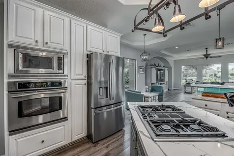 2938 N Island Drive Seabrook TX 77586