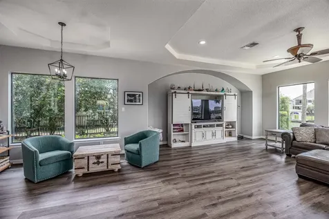 2938 N Island Drive Seabrook TX 77586
