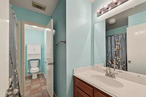 602 W Larkspur Circle Pearland TX 77584