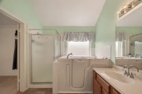 602 W Larkspur Circle Pearland TX 77584