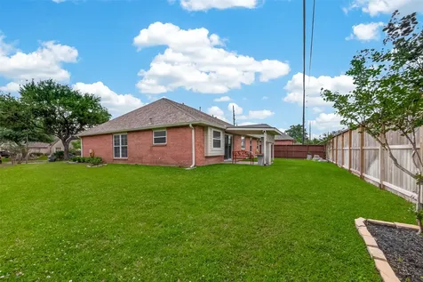 602 W Larkspur Circle Pearland TX 77584