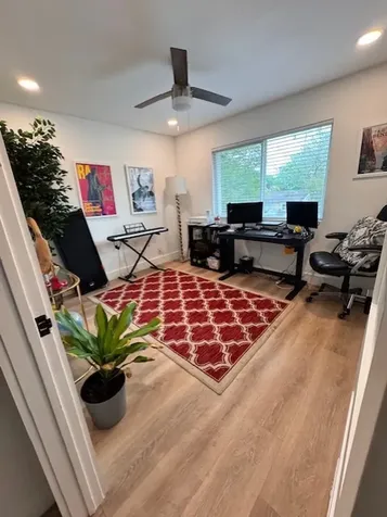 2204 Palmera Cove Austin TX 78744