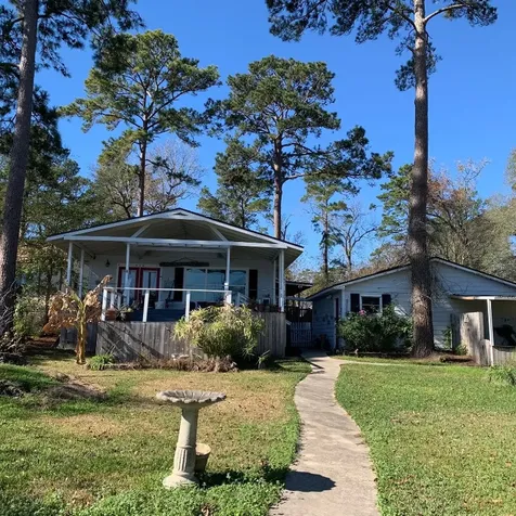 210 Willow Bend Onalaska TX 77360