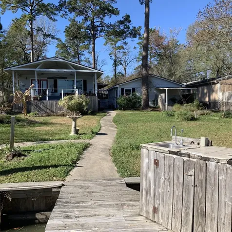 210 Willow Bend Onalaska TX 77360