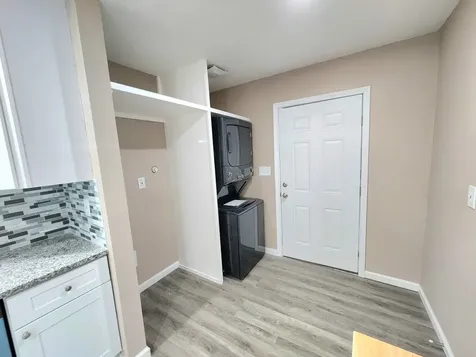 5879 Belcrest Street Houston TX 77033