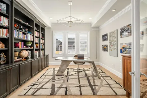 64 S Parkgate Circle The Woodlands TX 77381
