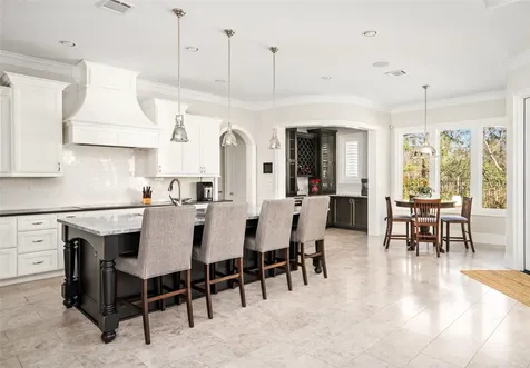 64 S Parkgate Circle The Woodlands TX 77381
