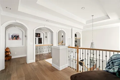 64 S Parkgate Circle The Woodlands TX 77381