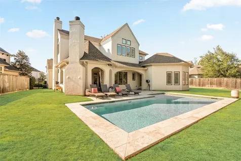 64 S Parkgate Circle The Woodlands TX 77381