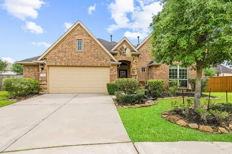 2411 Linden Bluff Court Sugar Land TX 77479