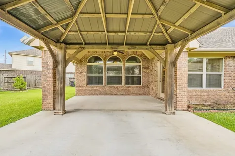 2411 Linden Bluff Court Sugar Land TX 77479
