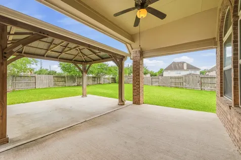 2411 Linden Bluff Court Sugar Land TX 77479