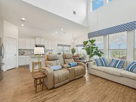 15014 Lake Shore Avenue Mont Belvieu TX 77523