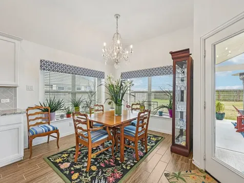 15014 Lake Shore Avenue Mont Belvieu TX 77523