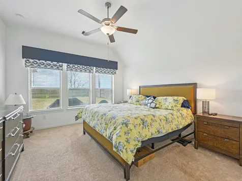15014 Lake Shore Avenue Mont Belvieu TX 77523